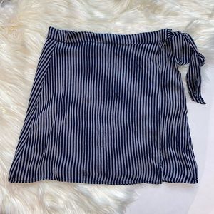 NWT American Eagle Small Blue Wrap Mini Skirt
